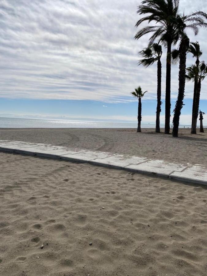 Stylish 3 Bed House 2 Bathrooms, With Patio, Roof Terrace And Communal Pool 5 Minutes Away From The Beautiful Spanish White Village Of Casares Pueblo And Only 20 Mins From The Sea Kültér fotó